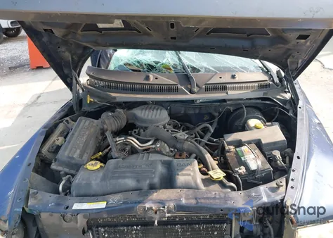 2002 Dodge Dakota from USA, damaged, VIN 1B7GG12X22S709398